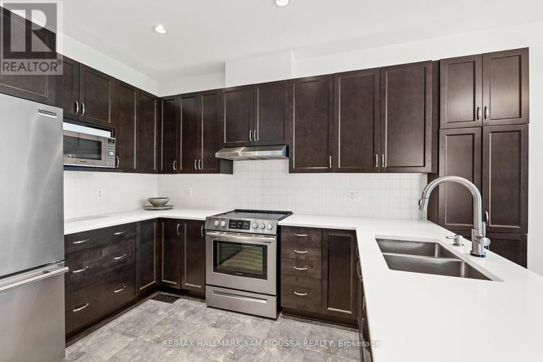 28378170/295-harthill-way/heritage-park/ottawa/ontario/K2J0P3_14