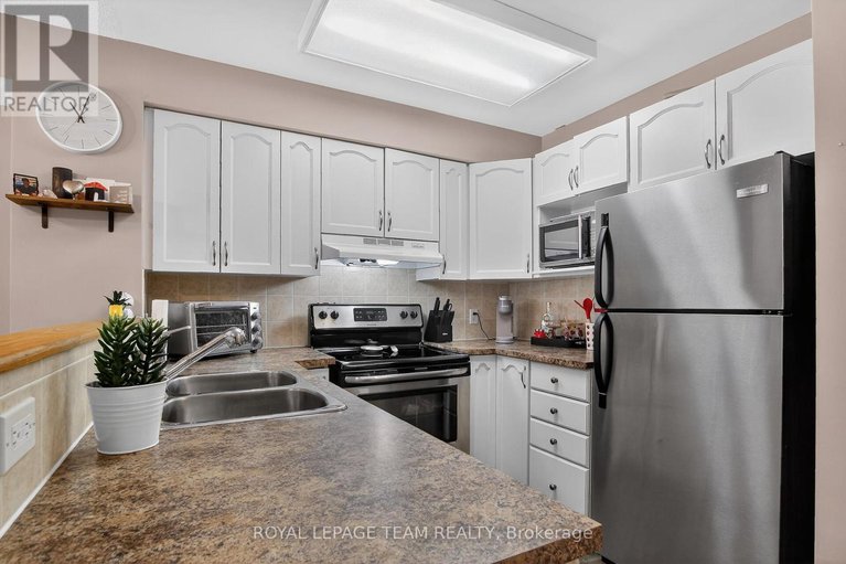 29582618/255-deercroft-avenue/longfields/ottawa/ontario/K2J5J9_8