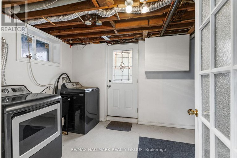 29052297/1902-rosebella-avenue/blossom-parkleitrim/ottawa/ontario/K1T1G7_18