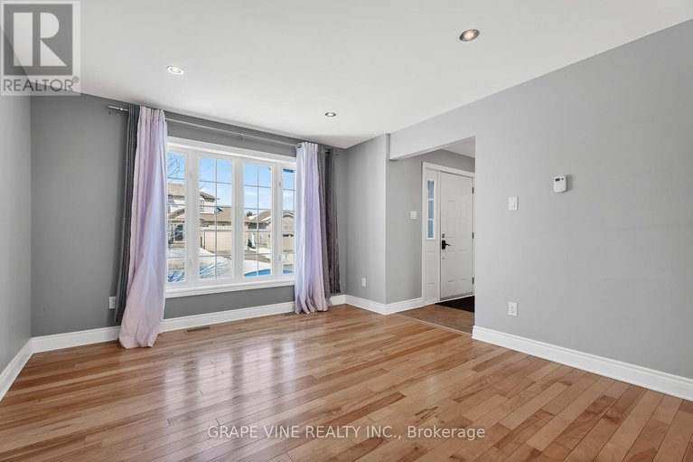 29427195/84-settlement-lane/village-of-russell/russell/ontario/K4R0A4_8