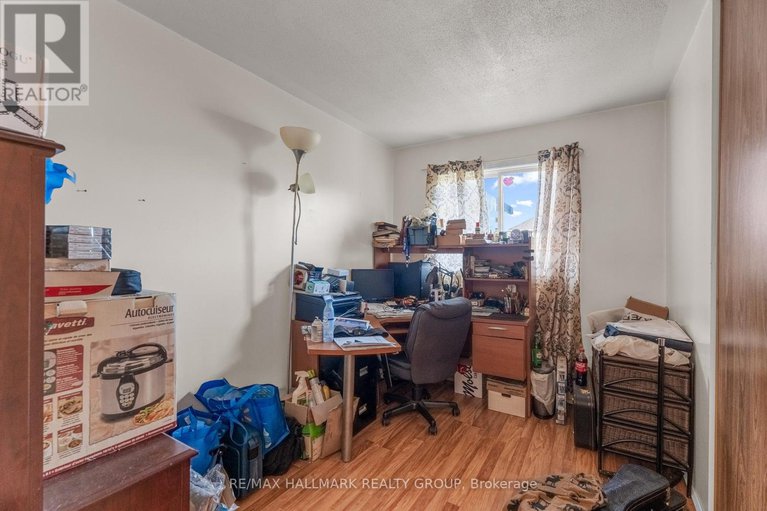 28655529/2784-leonard-street/town-of-rockland/clarence-rockland/ontario/K4K1A4_13
