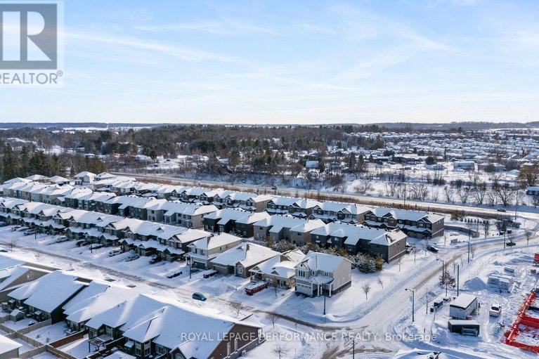 29262547/231-letang-street/town-of-rockland/clarence-rockland/ontario/K4K0K1_35