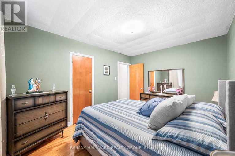 28477413/141-dahlia-avenue/applewood-acres/ottawa/ontario/K1H6G1_18