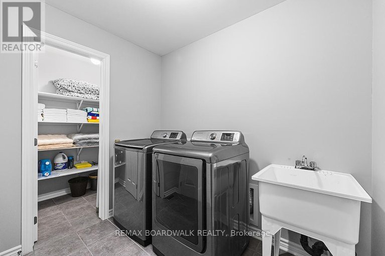 29414212/353-sweetclover-way/avalon-west/ottawa/ontario/K4A1E6_27