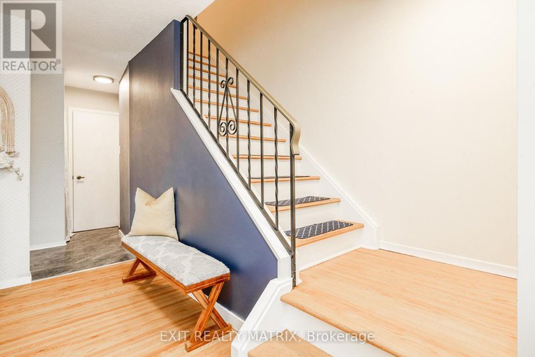 29137986/130-banning-road/glencairnhazeldean/ottawa/ontario/K2L1C4_19