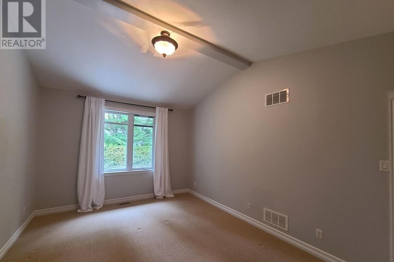 28854316/4294-schell-street/south-dundas-williamsburgh-twp/south-dundas/ontario/K0C2H0_12