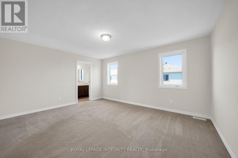 29029578/215-merak-way/half-moon-bay/ottawa/ontario/K2J6N7_31