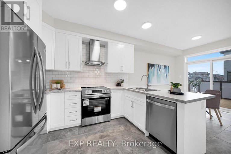 29592415/535-filly-terrace/richmond/ottawa/ontario/K0A2Z0_13