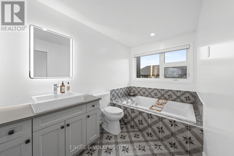 29555583/561-rathburn-lane/leitrim/ottawa/ontario/K1T0T3_18