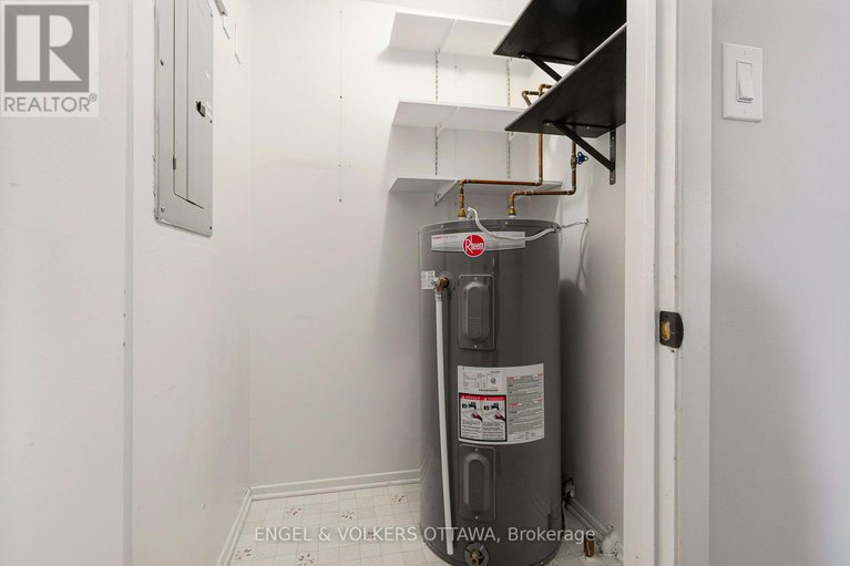 29332901/201-6376-bilberry-drive/orleans-wood/ottawa/ontario/K1C4P6_29