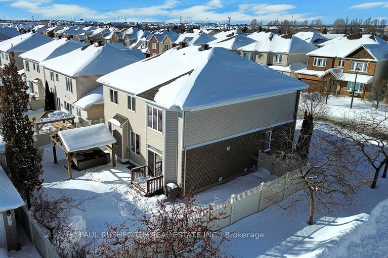 29437622/326-dawnlight-street/avalon-east/ottawa/ontario/K4A5G4_28