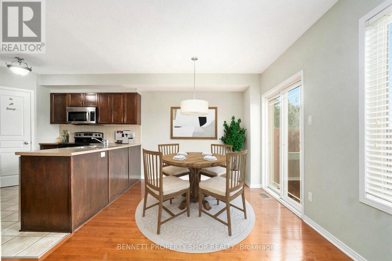 28577156/526-pepperville-crescent-n/emerald-meadowstrailwest/ottawa/ontario/K2M0E5_5