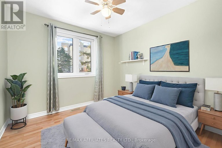 29159619/2-shadow-court/leslie-park/ottawa/ontario/K2H9E4_25