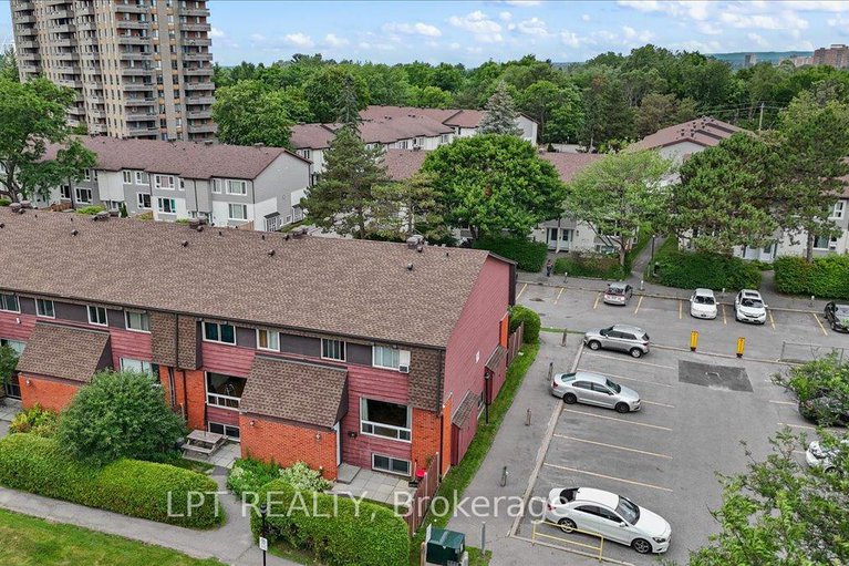 28625670/f-9f-banner-road/sheahan-estatestrend-village/ottawa/ontario/K2H8T3_30