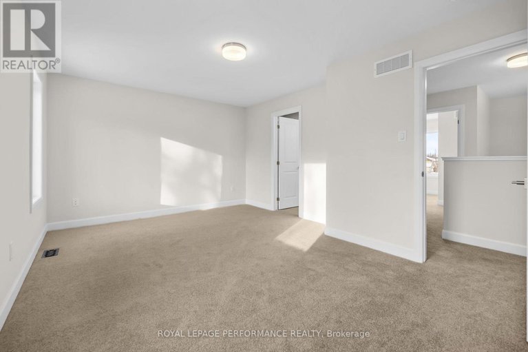 29178346/10-academie-street/embrun/russell/ontario/K0A1W0_25