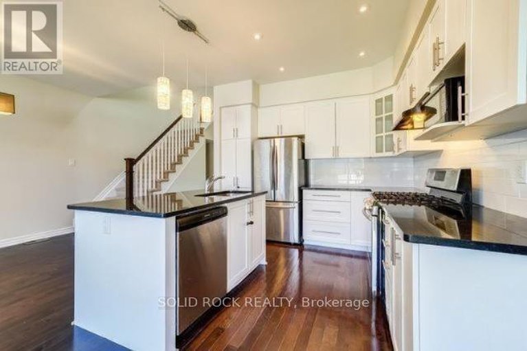 28821782/604-tennant-way/riverside-southgloucester-glen/ottawa/ontario/K4M0C6_8