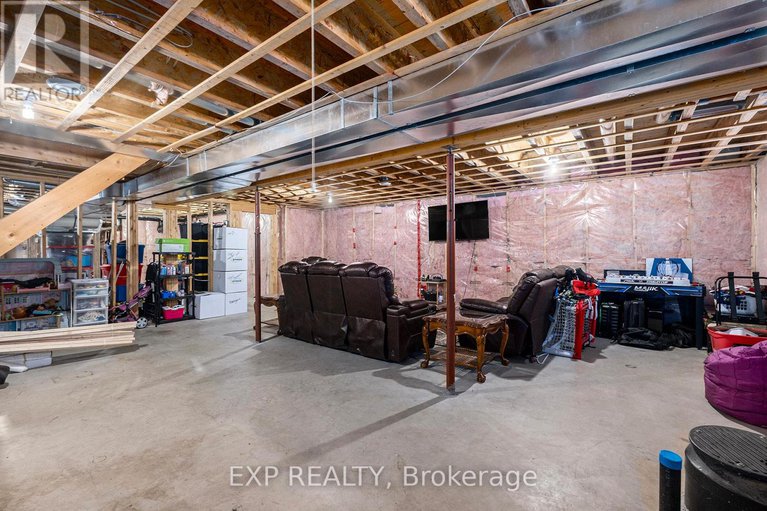 28481890/7925-resolute-way/osgoode-twp-north-of-reg-rd-6/ottawa/ontario/K0A2P0_45