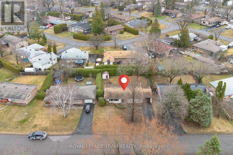 29618912/30-elmsley-crescent/arbeatha-park/ottawa/ontario/K2H6V3_47