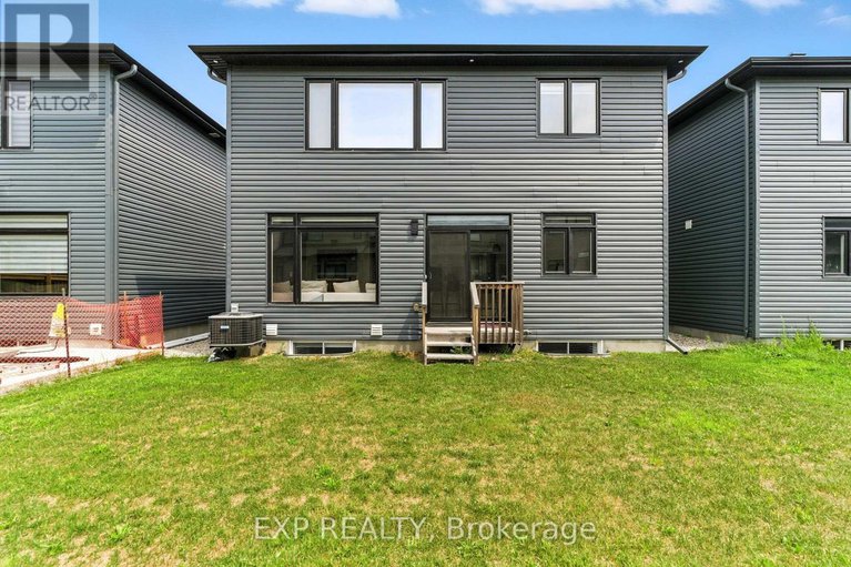 29288728/701-odyssey-way/leitrim/ottawa/ontario/K1T0V3_37