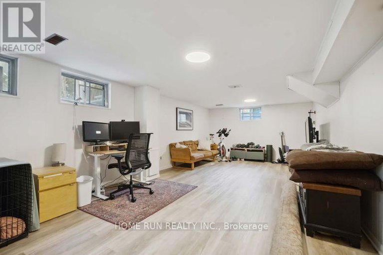 28631662/1617-dorion-avenue/riverview-park/ottawa/ontario/K1G0J7_27