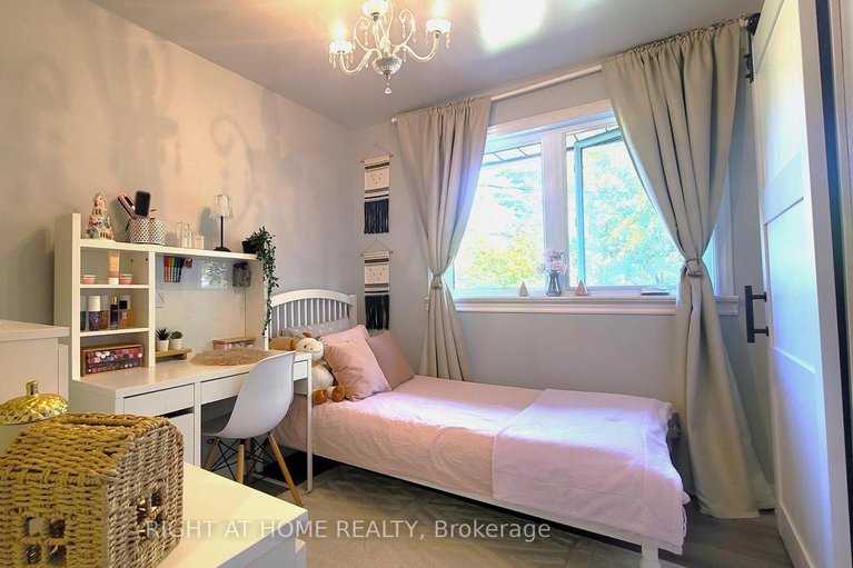 29343163/347-zephyr-avenue/britannia/ottawa/ontario/K2B5Z9_15