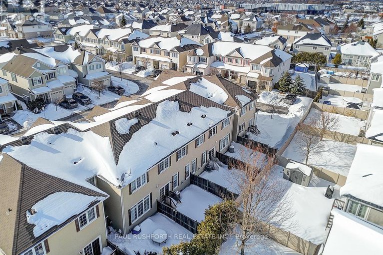 29406956/606-pamplona-private/stonebridge/ottawa/ontario/K2J5T4_39