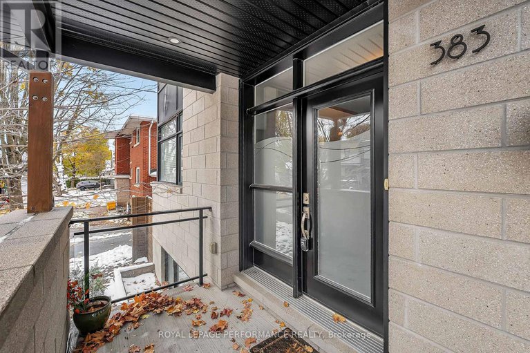 29105502/383-princeton-avenue/mckellarhighland/ottawa/ontario/K2A4E1_2