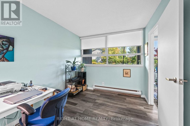 28881419/106-555-brittany-drive/viscount-alexander-park/ottawa/ontario/K1K4C5_22
