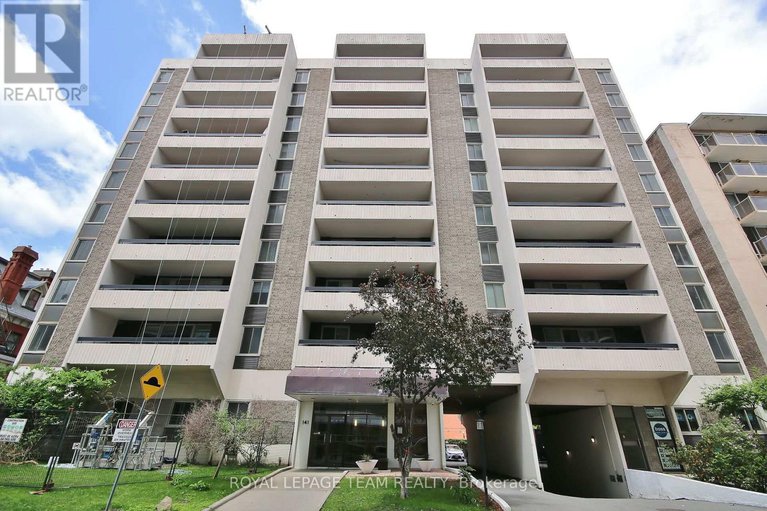 701 - 141 Somerset Street W