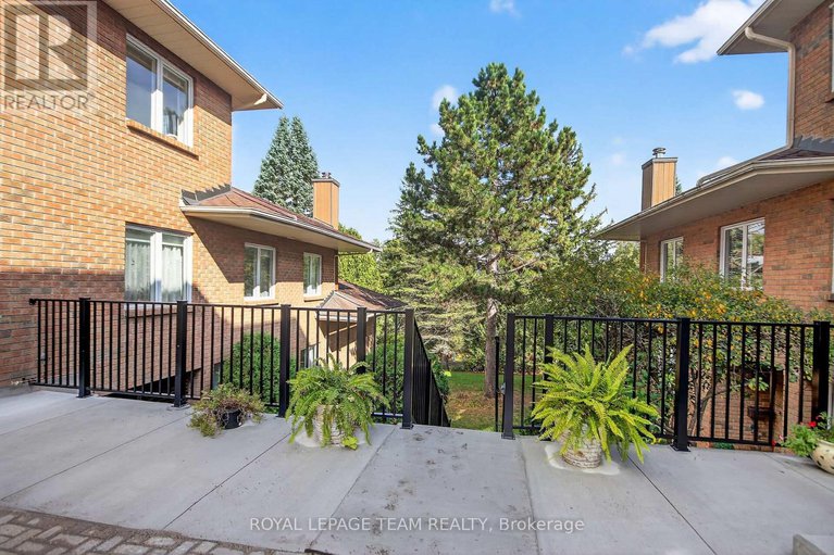 29045610/206-stratas-court/katimavik/ottawa/ontario/K2L3K5_30