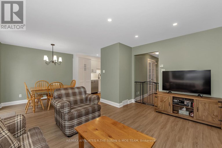 29250493/59-birchbank-crescent/bridlewood/ottawa/ontario/K2M2J9_10