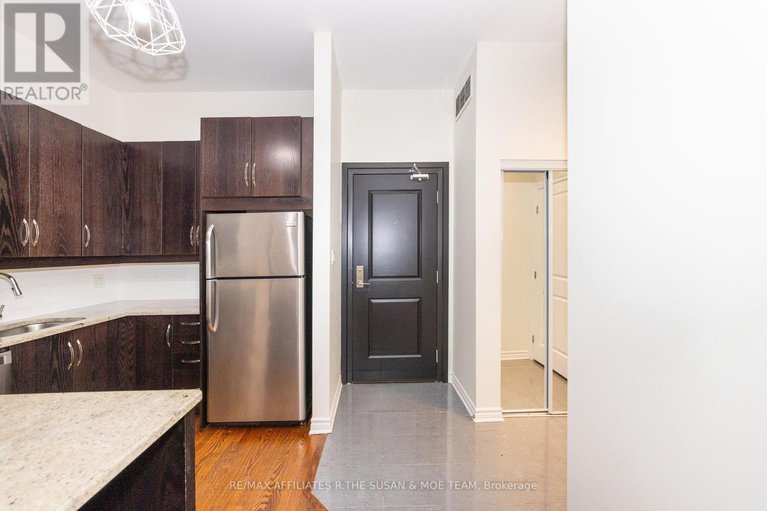 29121263/106-682-churchill-avenue-n/laurentianview/ottawa/ontario/K1Z5G5_9