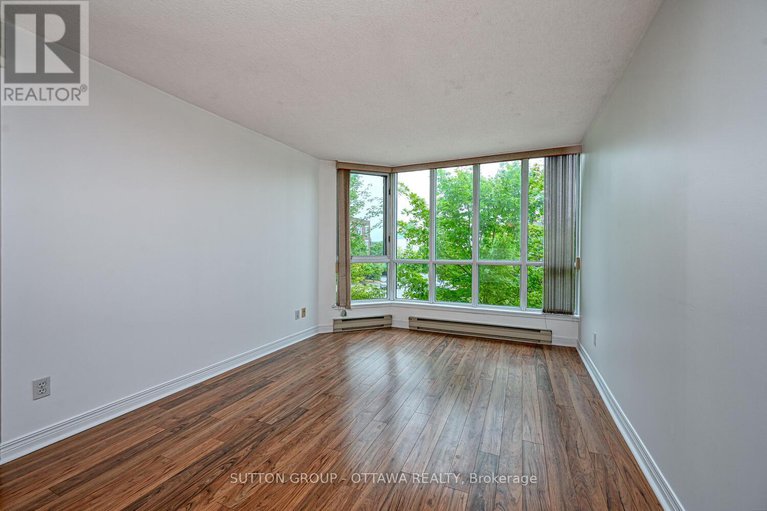 29072599/202-550-cambridge-street-s/west-centre-town/ottawa/ontario/K1S5N3_9