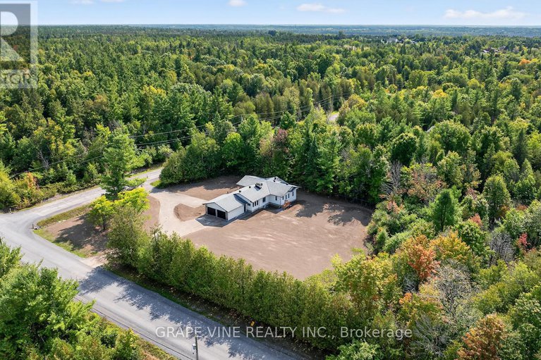 28849107/135-manion-road/huntley-ward-south-west/ottawa/ontario/K0A1L0_39