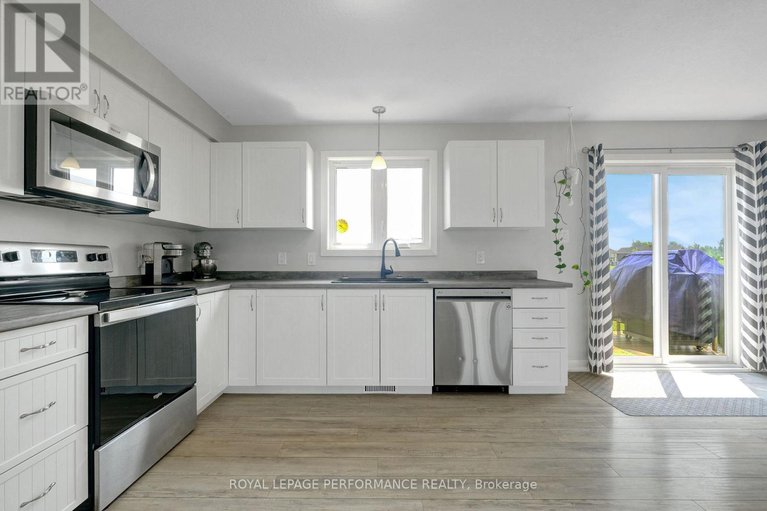 28622836/2995-drew-drive/north-dundas-mountain-twp/north-dundas/ontario/K0E1W0_9