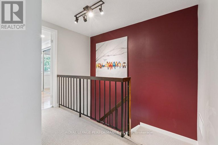 28575649/75-1646-du-sommet-place/chateauneuf/ottawa/ontario/K1C4Y9_25