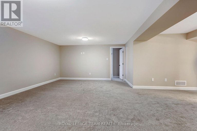 29616628/737-gamble-drive/village-of-russell/russell/ontario/K4R0G5_42