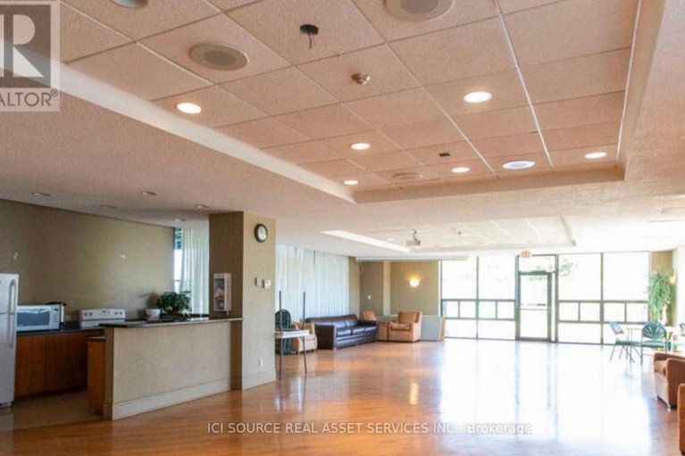 29361990/2002-265-poulin-avenue/britannia/ottawa/ontario/K2B7Y8_19