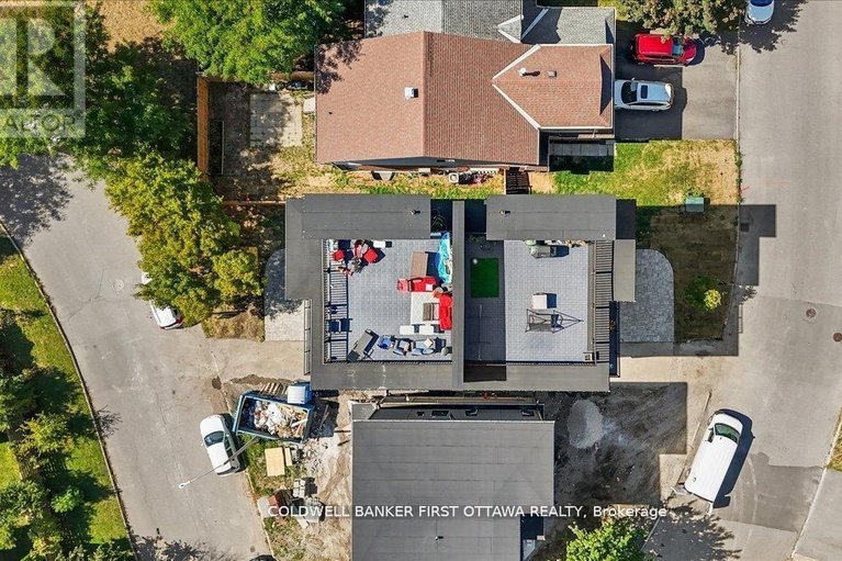 29638674/a-b-25-pennard-way/hunt-club-parkgreenboro/ottawa/ontario/K1T4C1_45