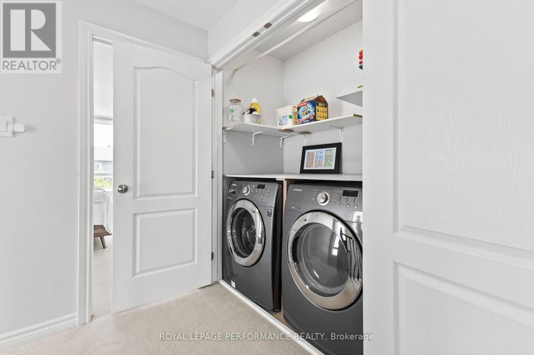 28816375/160-mattingly-way/riverside-southgloucester-glen/ottawa/ontario/K4M0C5_20