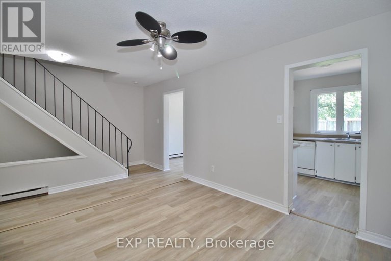 29434596/52-3691-albion-road/sawmill-creektimbermill/ottawa/ontario/K1T1P2_7