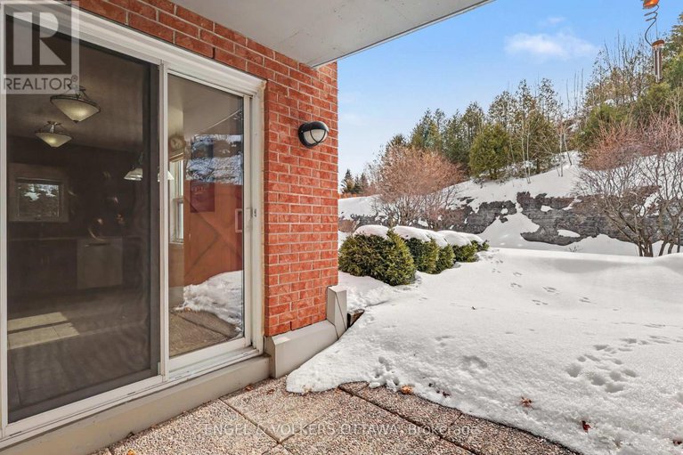 29383001/203-120-darlington-private/hunt-clubwestern-community/ottawa/ontario/K1V0X5_29