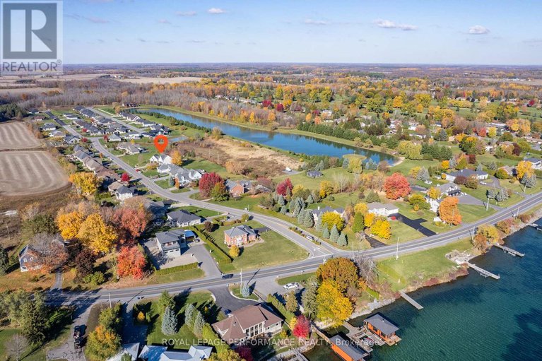 29062770/6721-yacht-boulevard/south-glengarry-charlottenburgh-twp/south-glengarry/ontario/K6H7N6_48