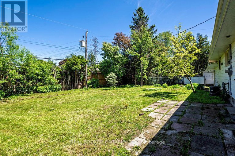 28389803/87-viewmount-drive/meadowlandscrestview/ottawa/ontario/K2G3B9_26