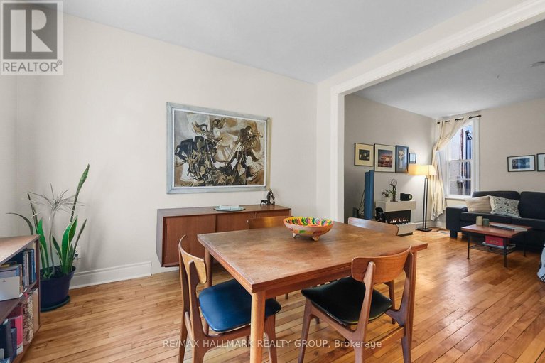 28774423/230-booth-street/west-centre-town/ottawa/ontario/K1R7J6_17