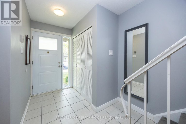 28471884/49-reaney-court/beaverbrook/ottawa/ontario/K2K1W7_6