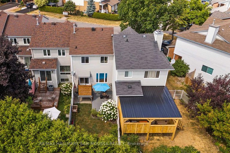 28791611/763-hancock-crescent/fallingbrookridgemount/ottawa/ontario/K4A3N1_47