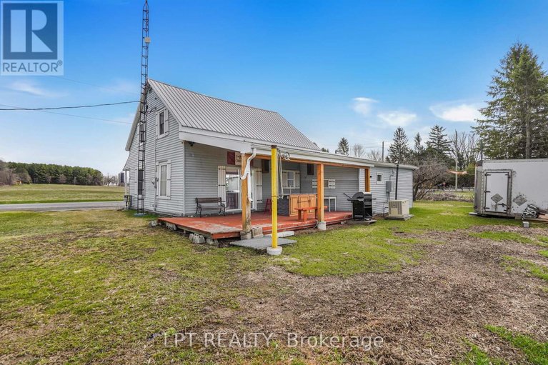 29649778/1290-tannery-road-w/north-glengarry-lochiel-twp/north-glengarry/ontario/K0B1E0_26