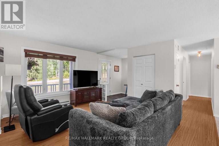 28782422/1754-labonte-street/clarencerockland-twp/clarence-rockland/ontario/K0A1N0_25