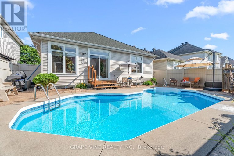 28591080/865-markwick-crescent/notting-hillsummerside/ottawa/ontario/K4A4M7_6